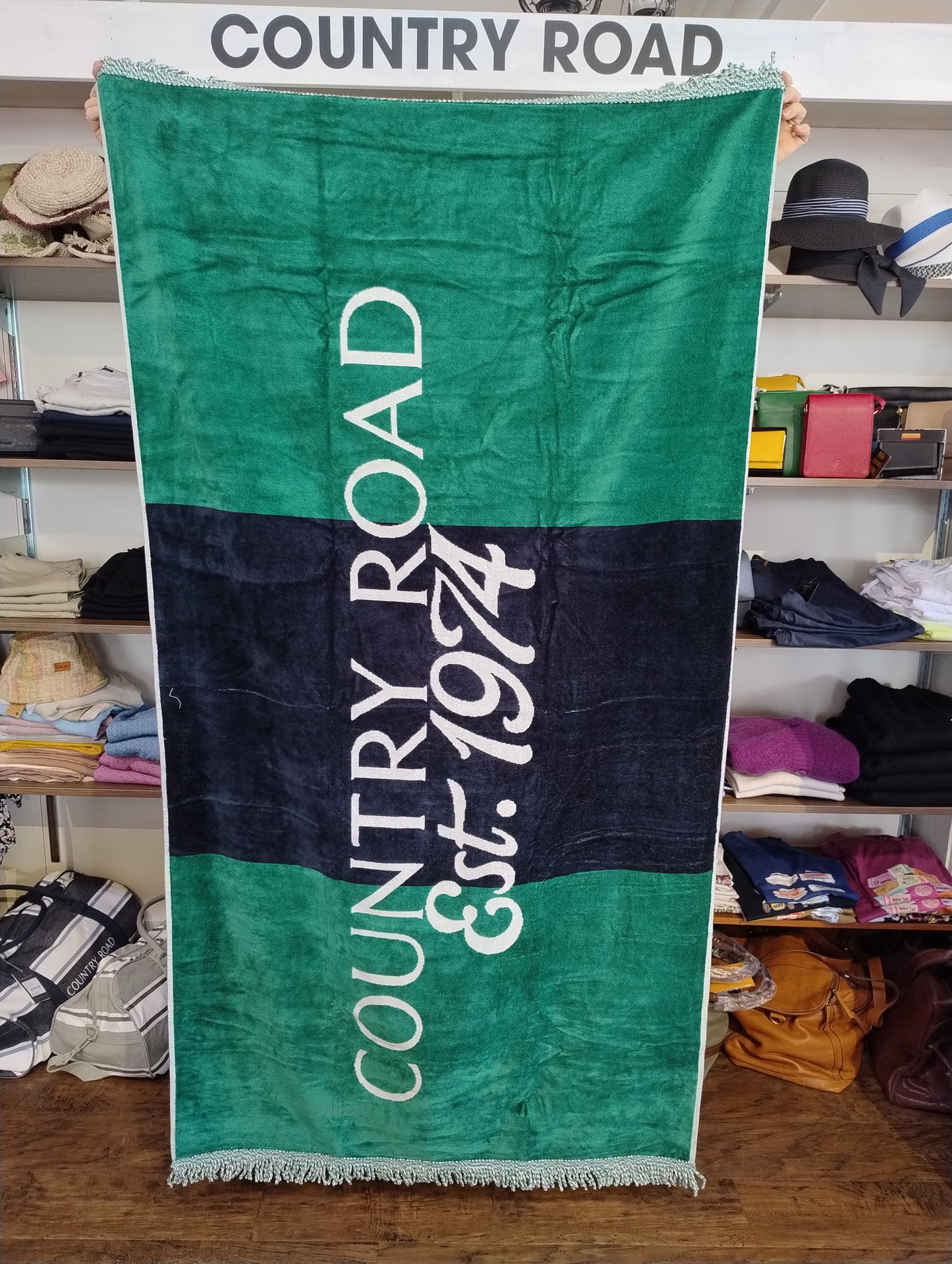 Country Road Est 1974 Towel - Jungle