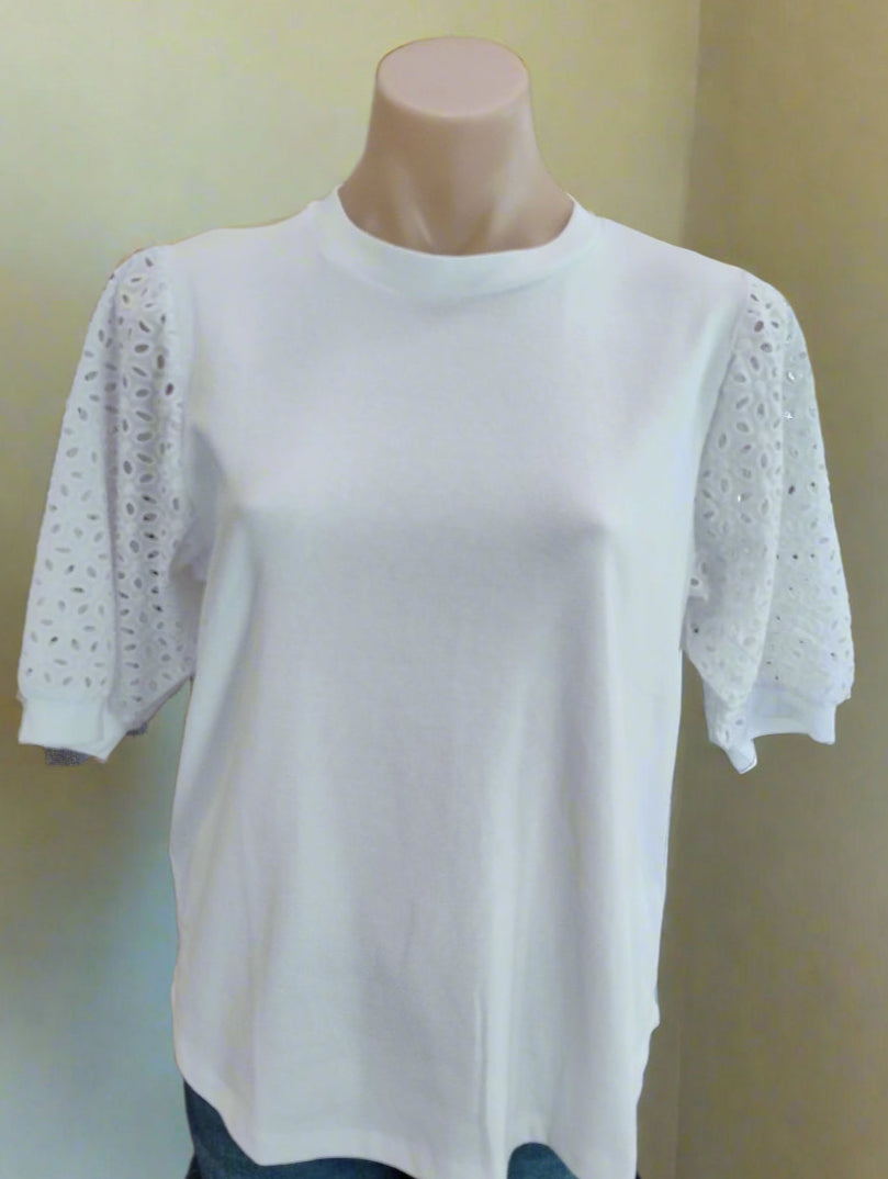 Maglia Bonnie Embroidered Short Sleeve T-Shirt - White