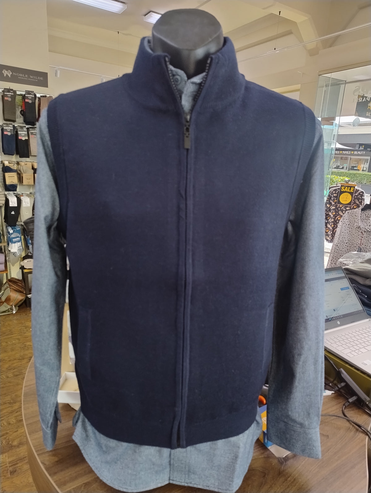 Berlin Full Zip Merino Sleeveless Vest - Navy
