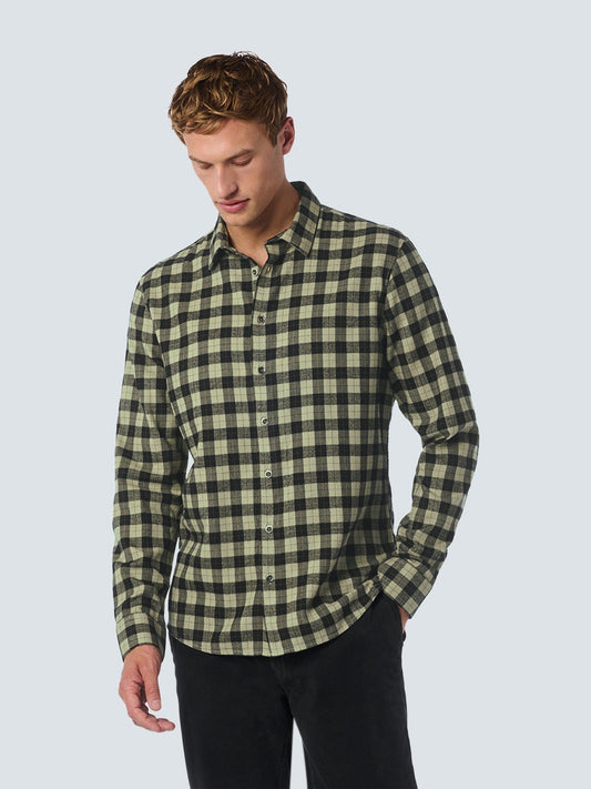 No Excess Checked Shirt: Timeless Style and Comfort | Smoke