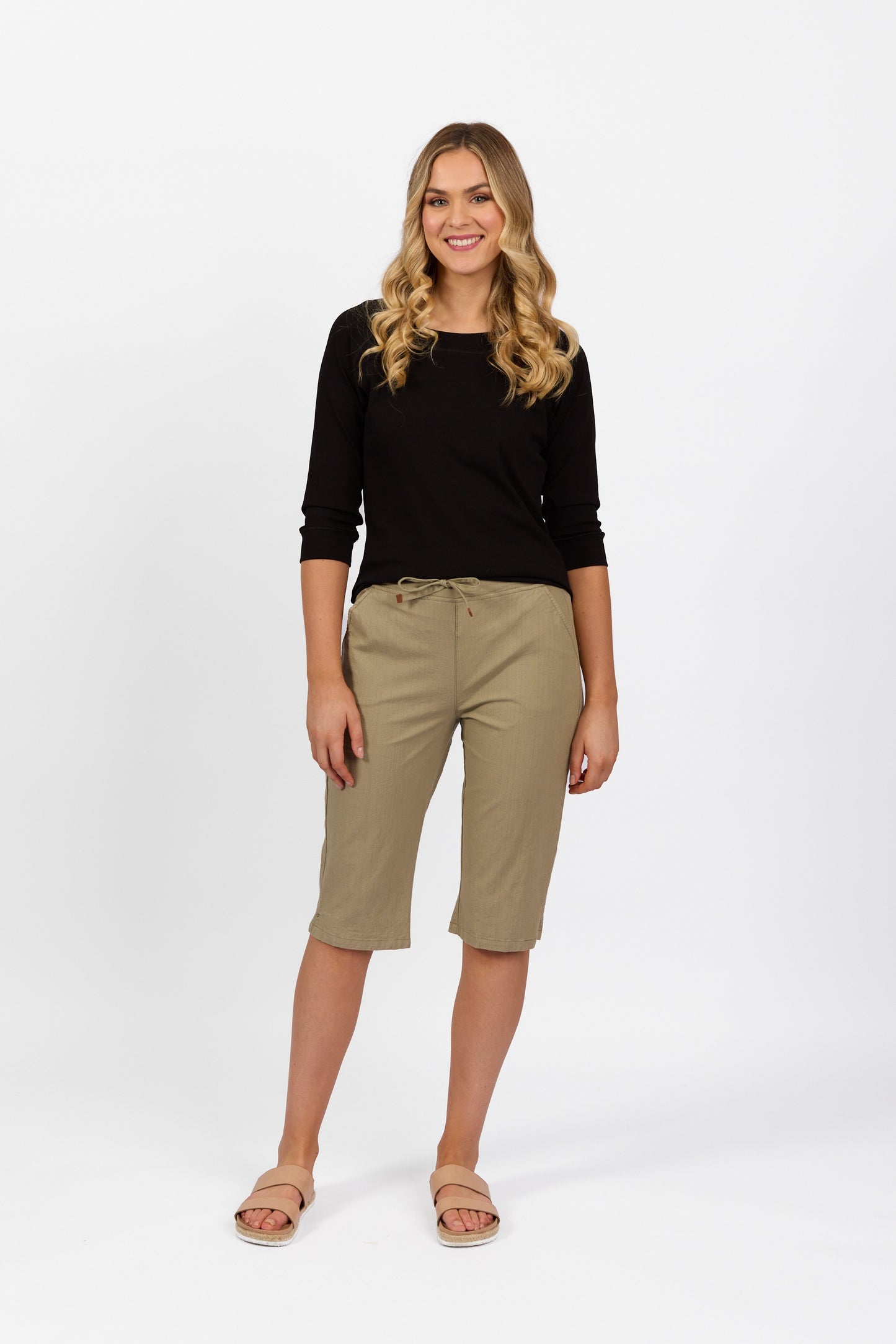 Vassalli Below Knee Leg Elastic Waist Pant - Sage