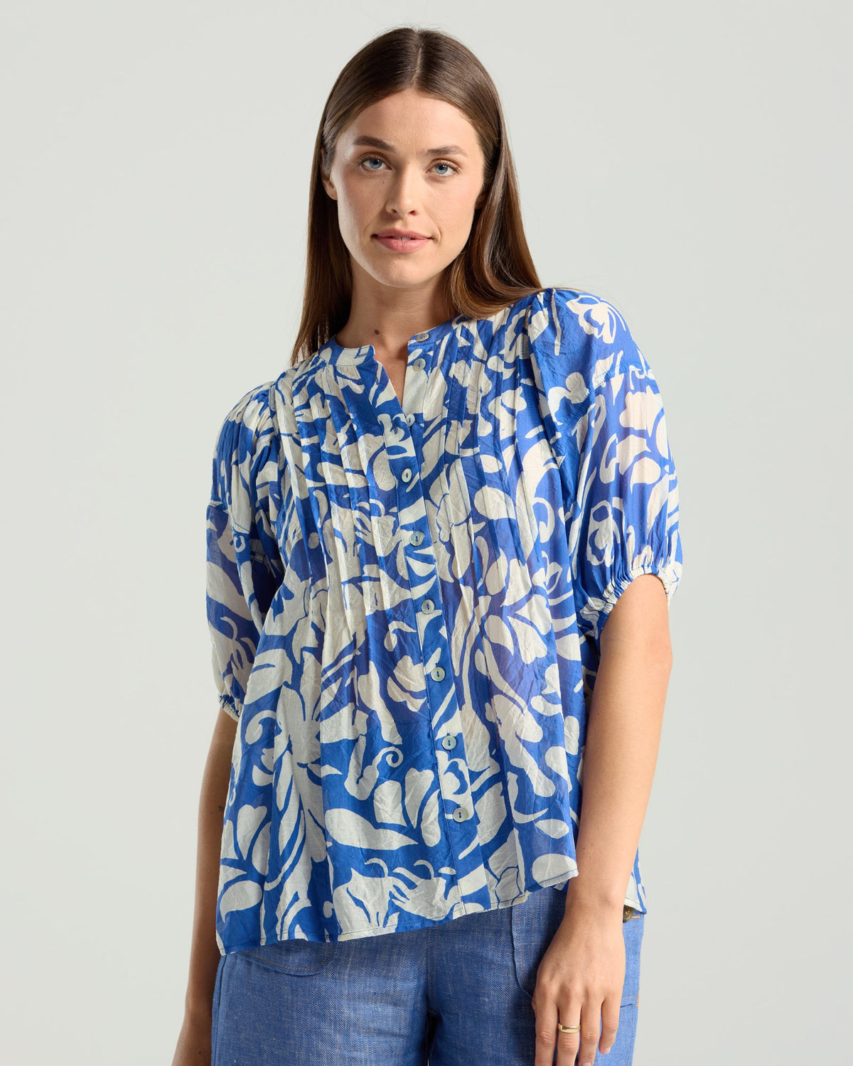 Blackstone Bridget Pintuck Top - Blue Ivory