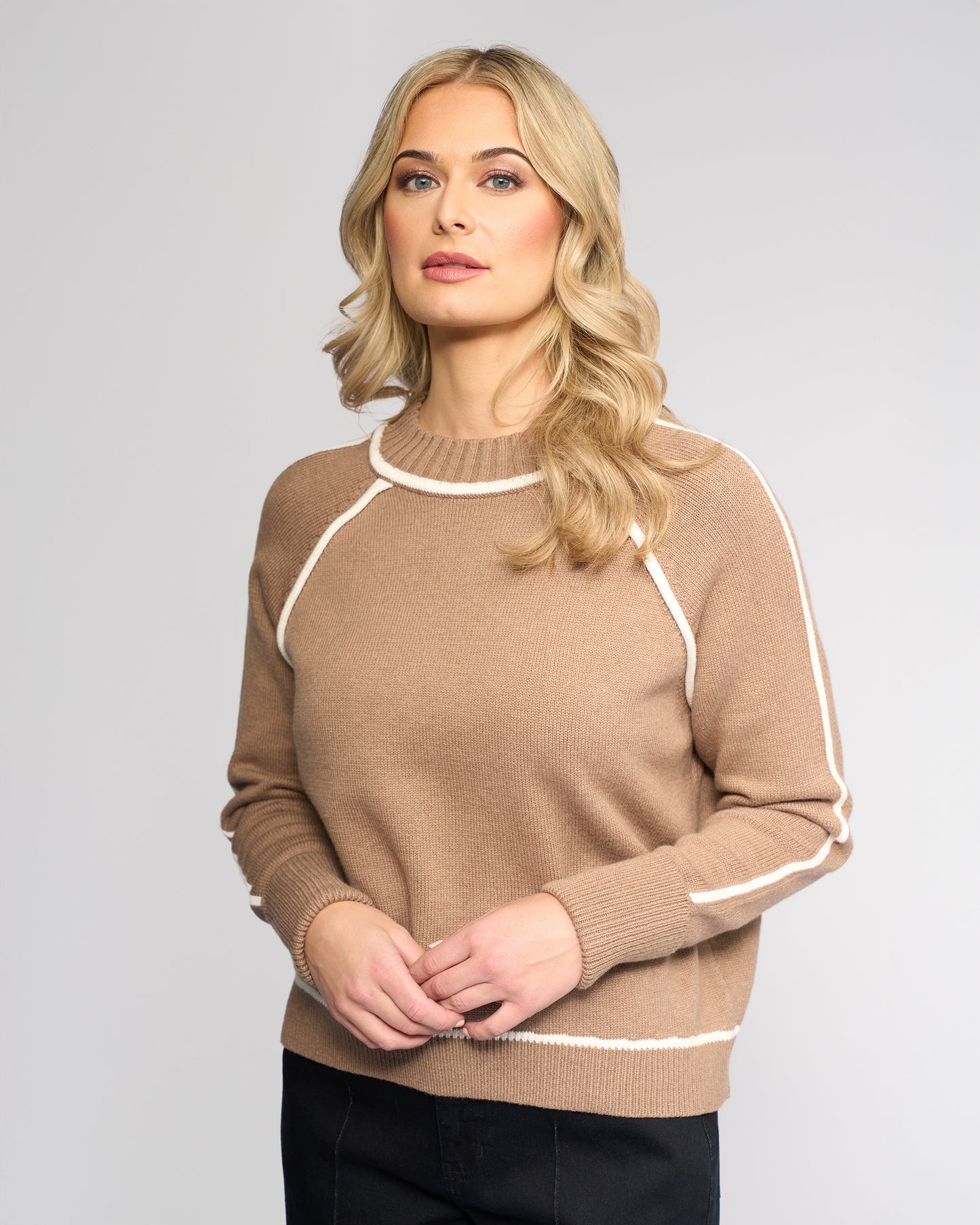 Vassalli Zane Contrast Trim Sweater - Twig/Cream