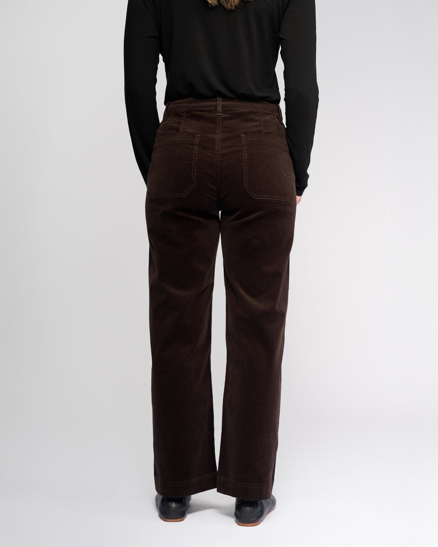 Vassalli Market Straight Leg Ankle Grazer Cord Pant - Walnut