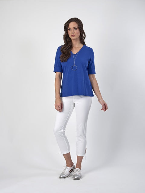 Vassalli V Neck Tee