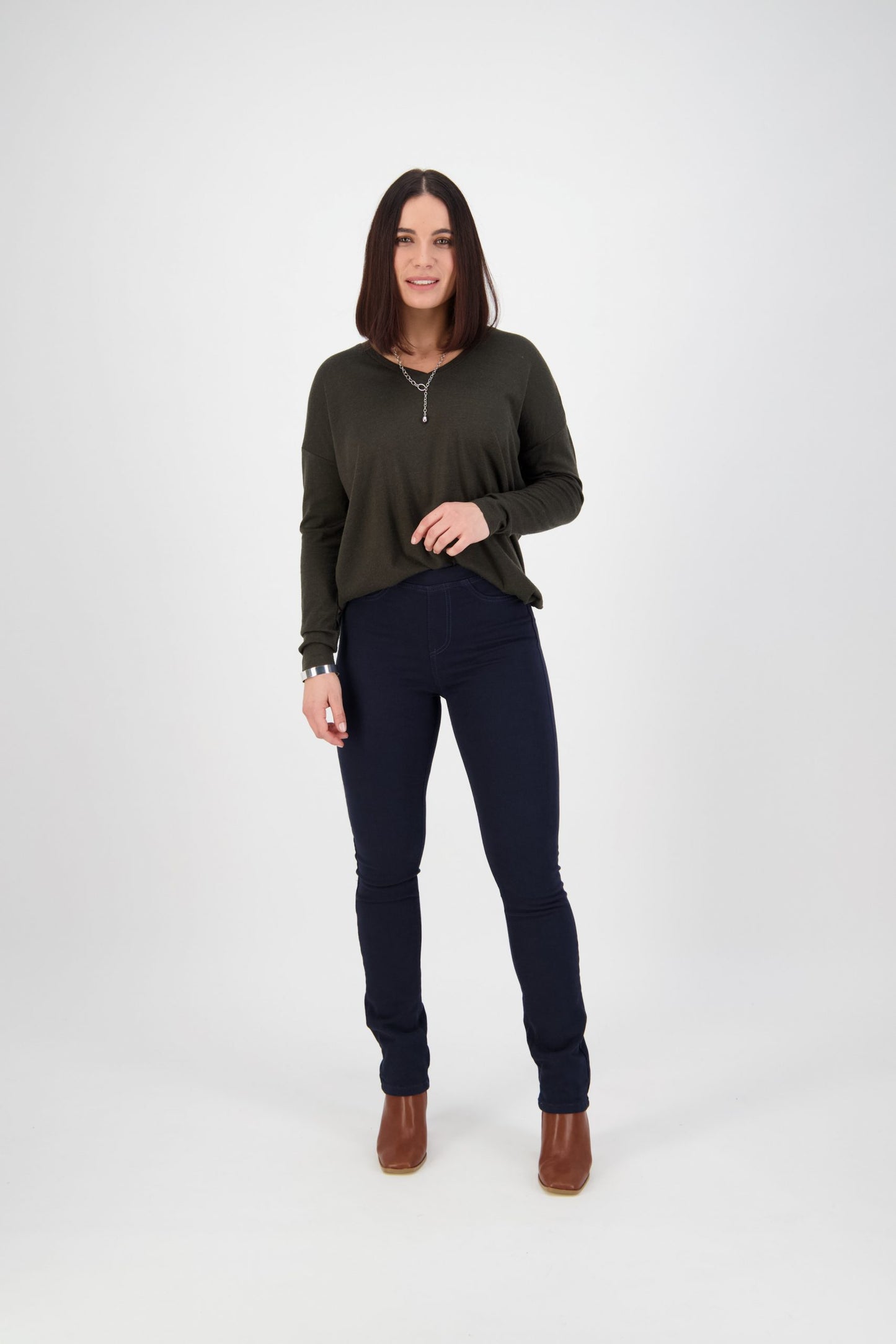 Slim Leg Full Length Knit Denim Pull On 234k
