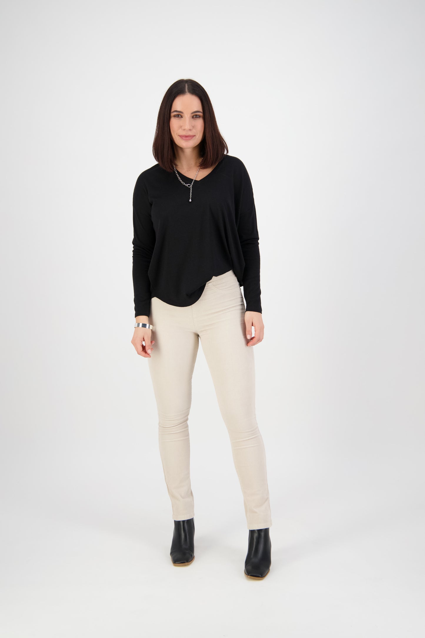 Vassalli Slim Leg Full Length Pull On Cord Pants