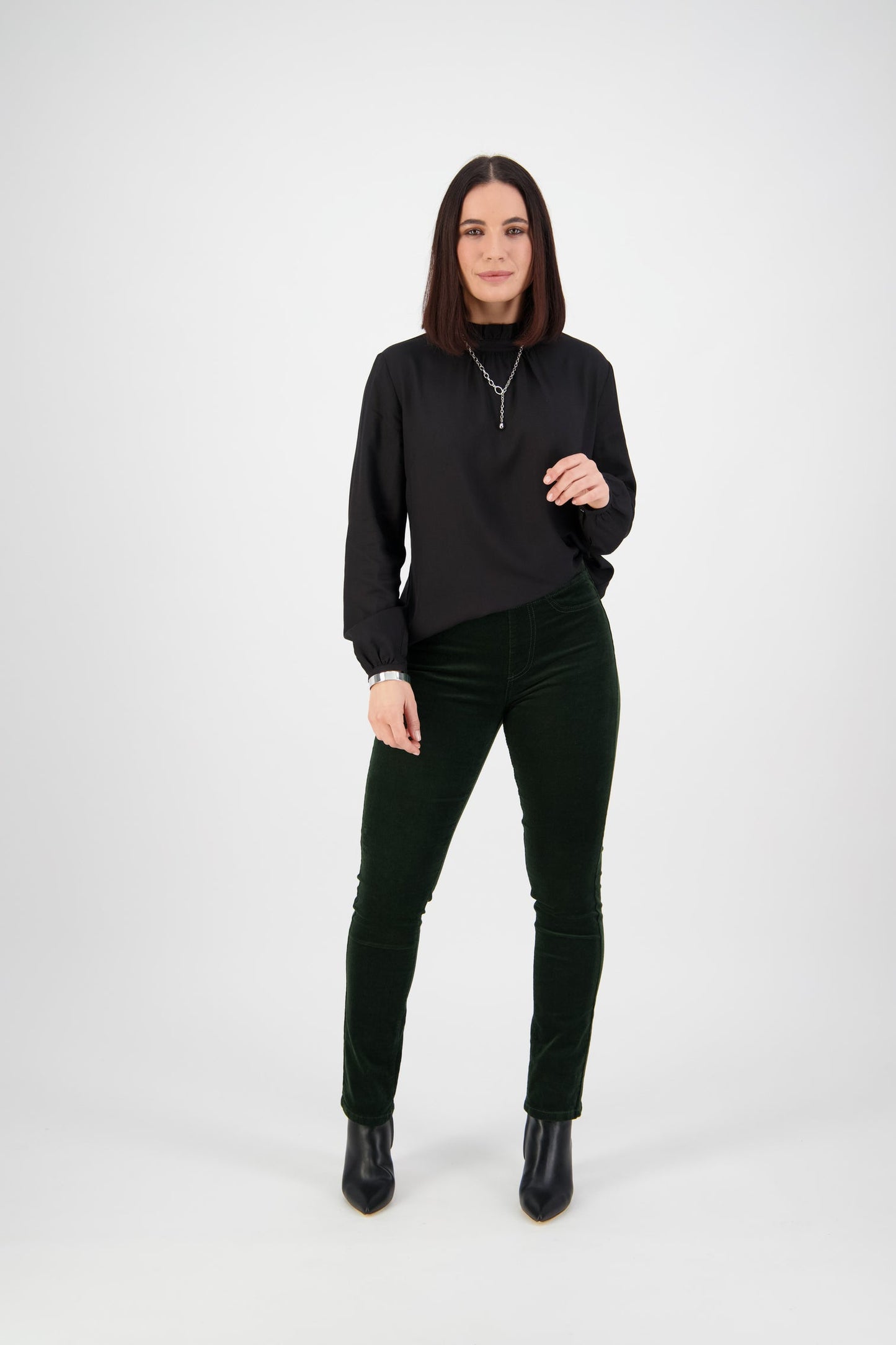 Vassalli Forest Slim Leg Pull On Cord Pant
