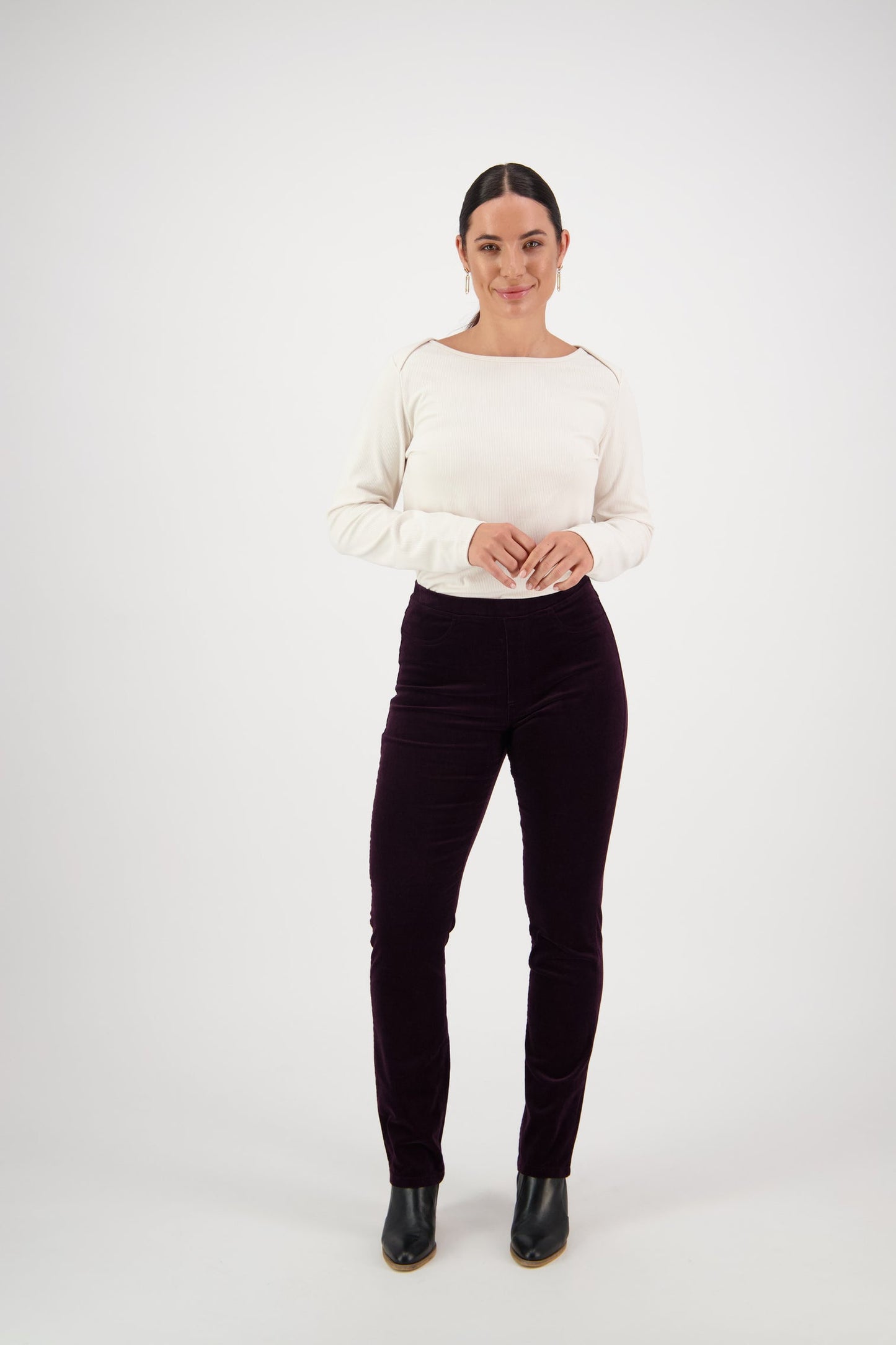 Vassalli Mulberry Slim Leg Pull On Cord Pant