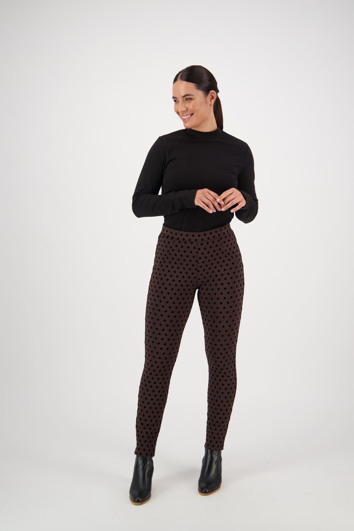 Vassalli Skinny Leg Ankle Grazer Printed Ponti Pull On Pants - Chocolate