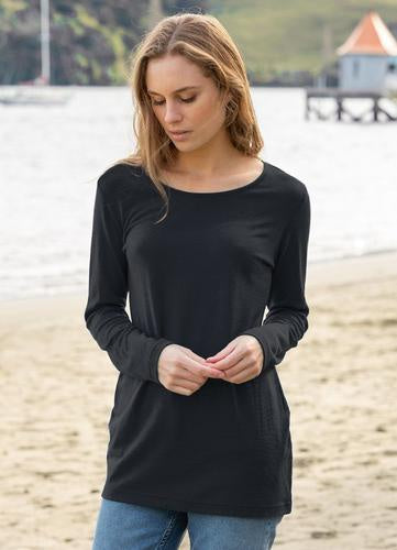 Noble Wilde Demi Scoop Longline