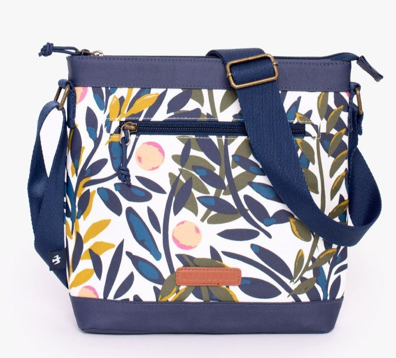 Brakeburn Trailing Messenger Bag – Alexanders Apparel Hastings