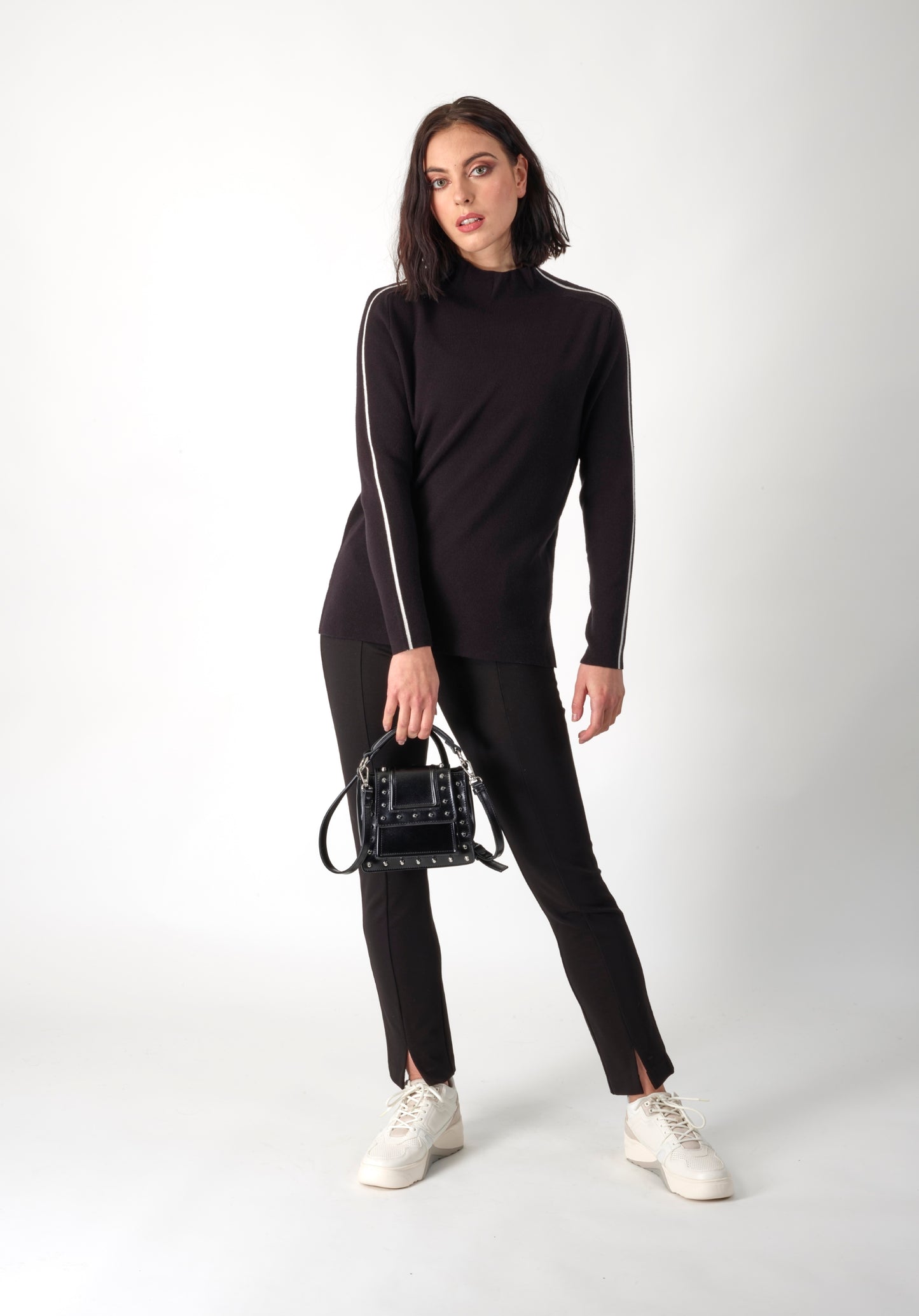 Knewe Onyx Sweater Funnel Neck K2015