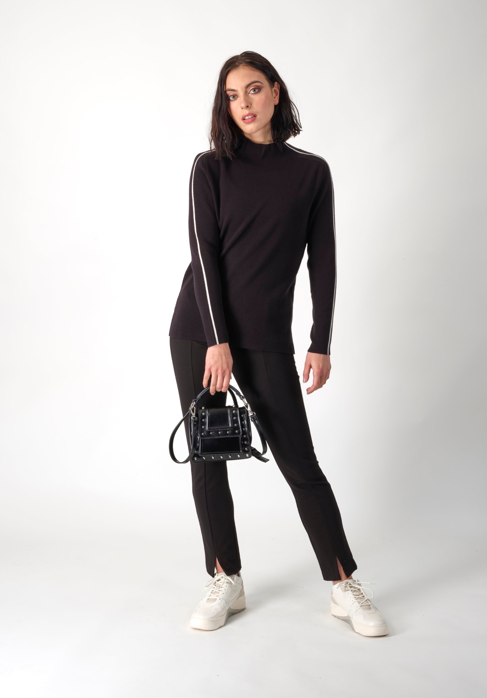 Knewe Onyx Sweater Funnel Neck K2015