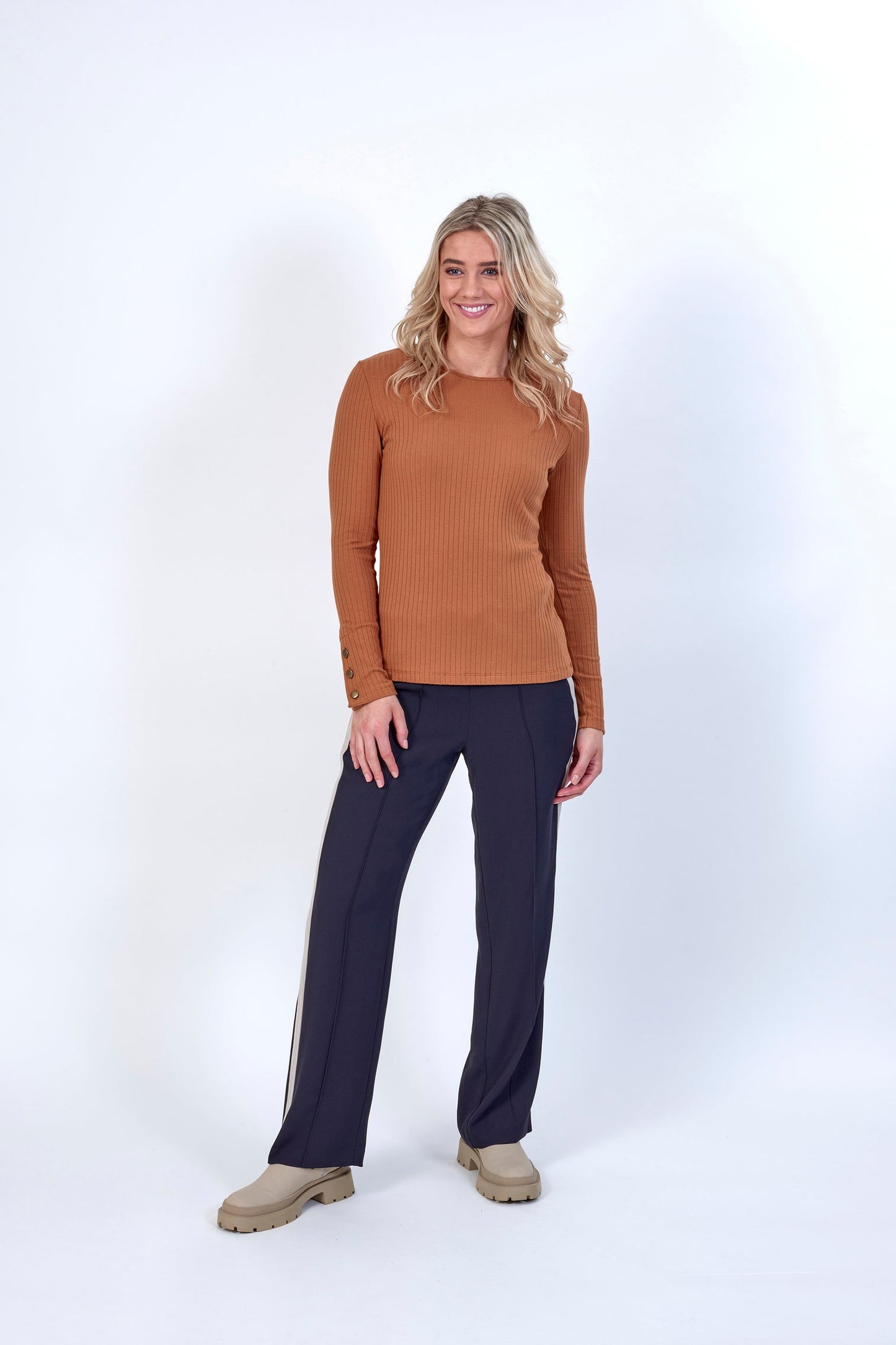 Knewe Virgo Tobacco Top