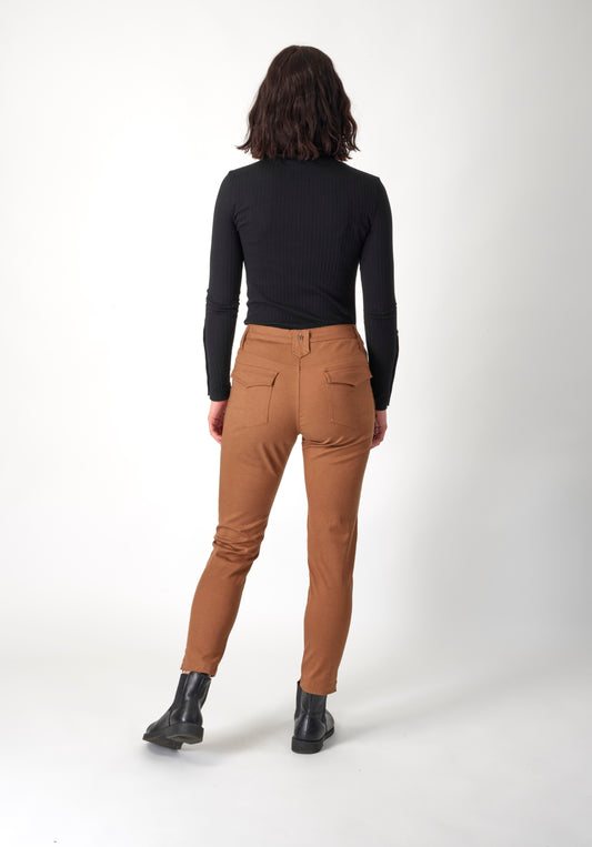 Knewe Avenue Skinny Ankle Grazer Pant K7061