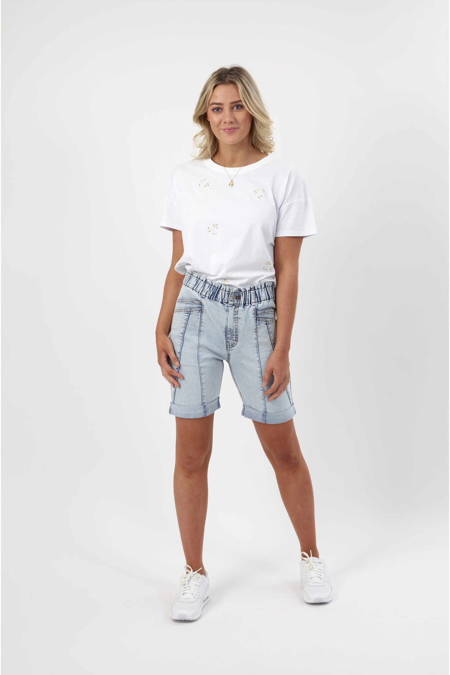 Knewe Ladies weekend Chambray Shorts K8009