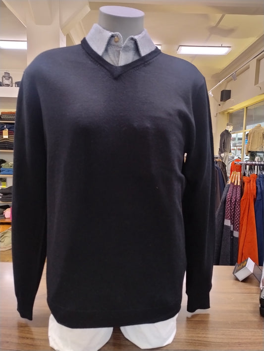Berlin Black Merino V Neck Jumper