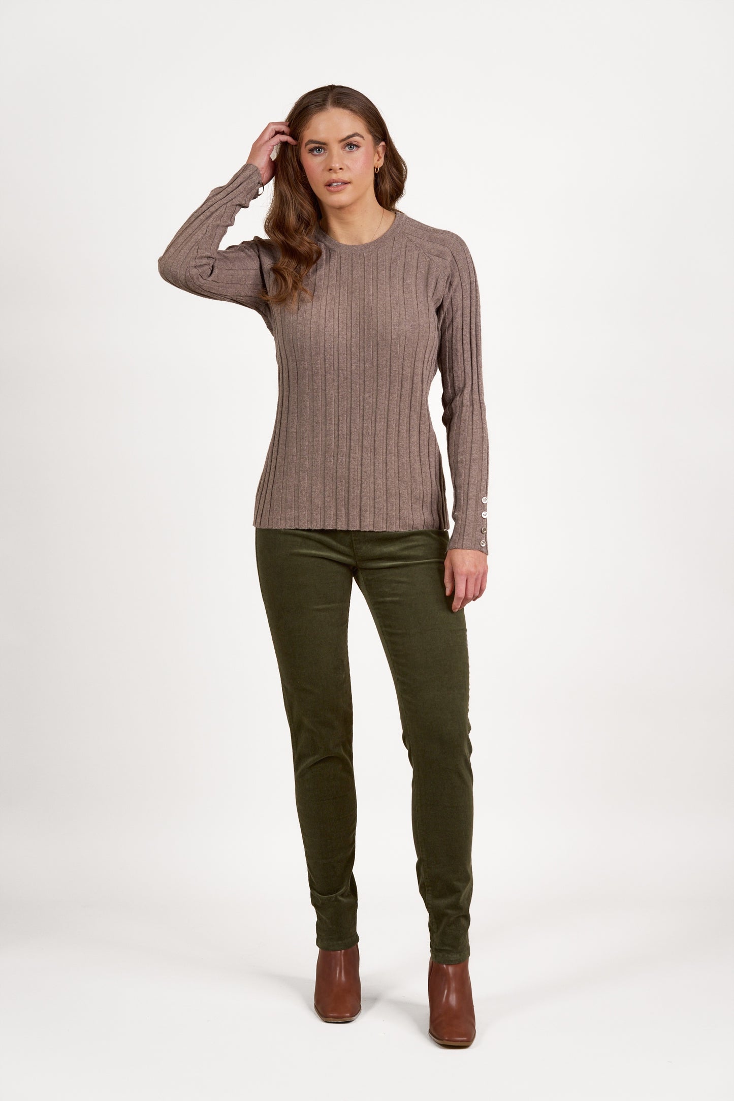 Vassalli Round Neck Ribbed Knit Jumper with Dome Cuff Detail