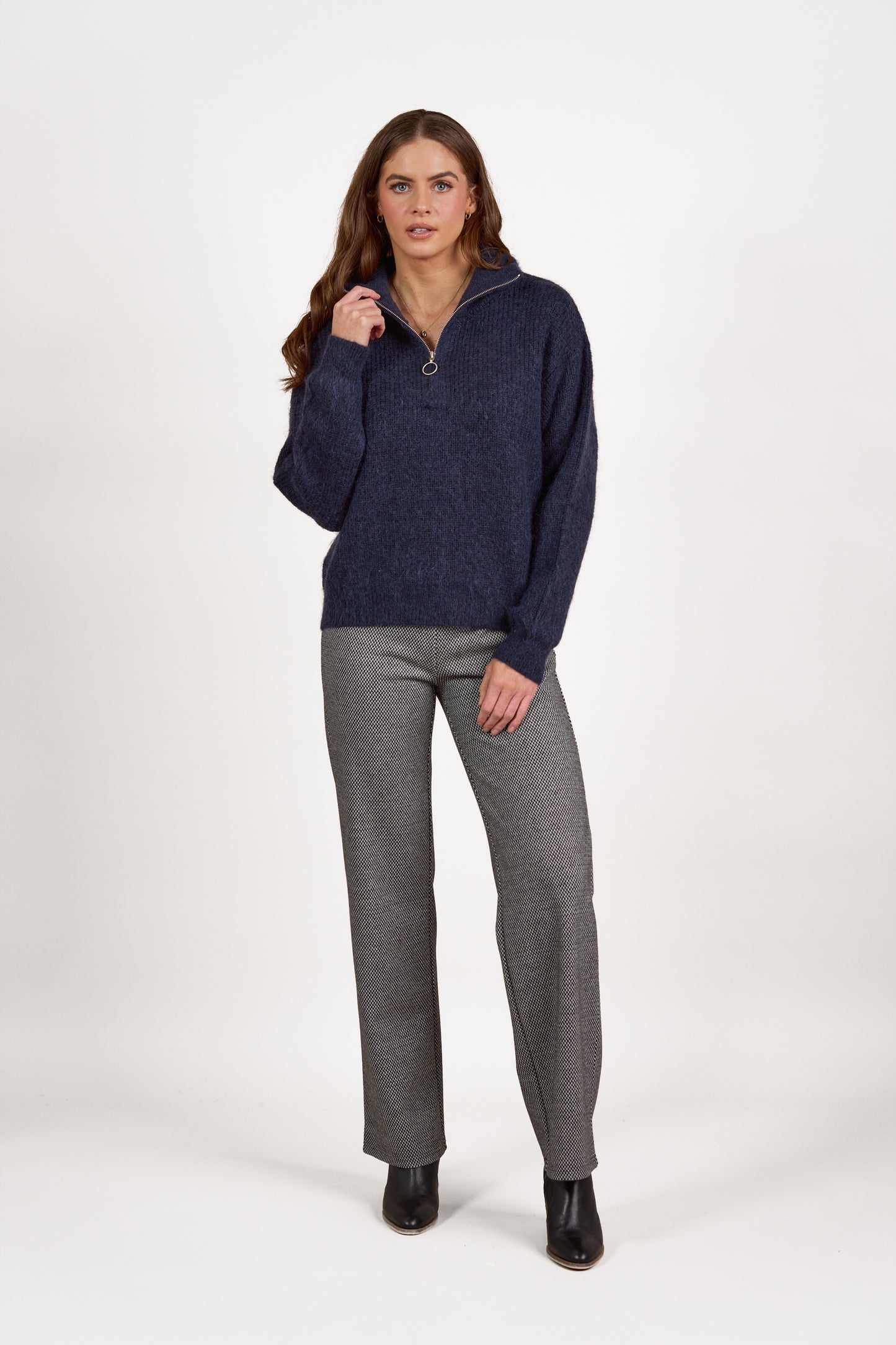 Vassalli Relaxed Fit Half Zip Sweater with Collar - Ink