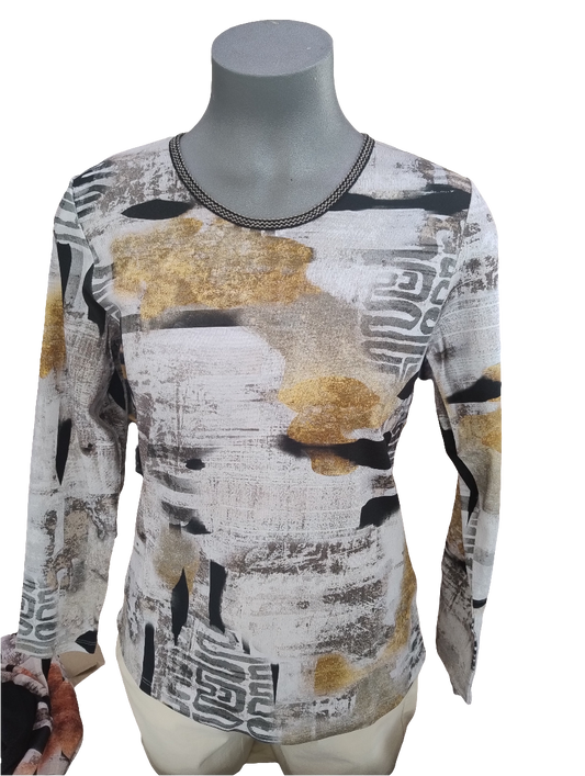 Bagoraz Natural and Gold Round Neck Long Sleeve Top