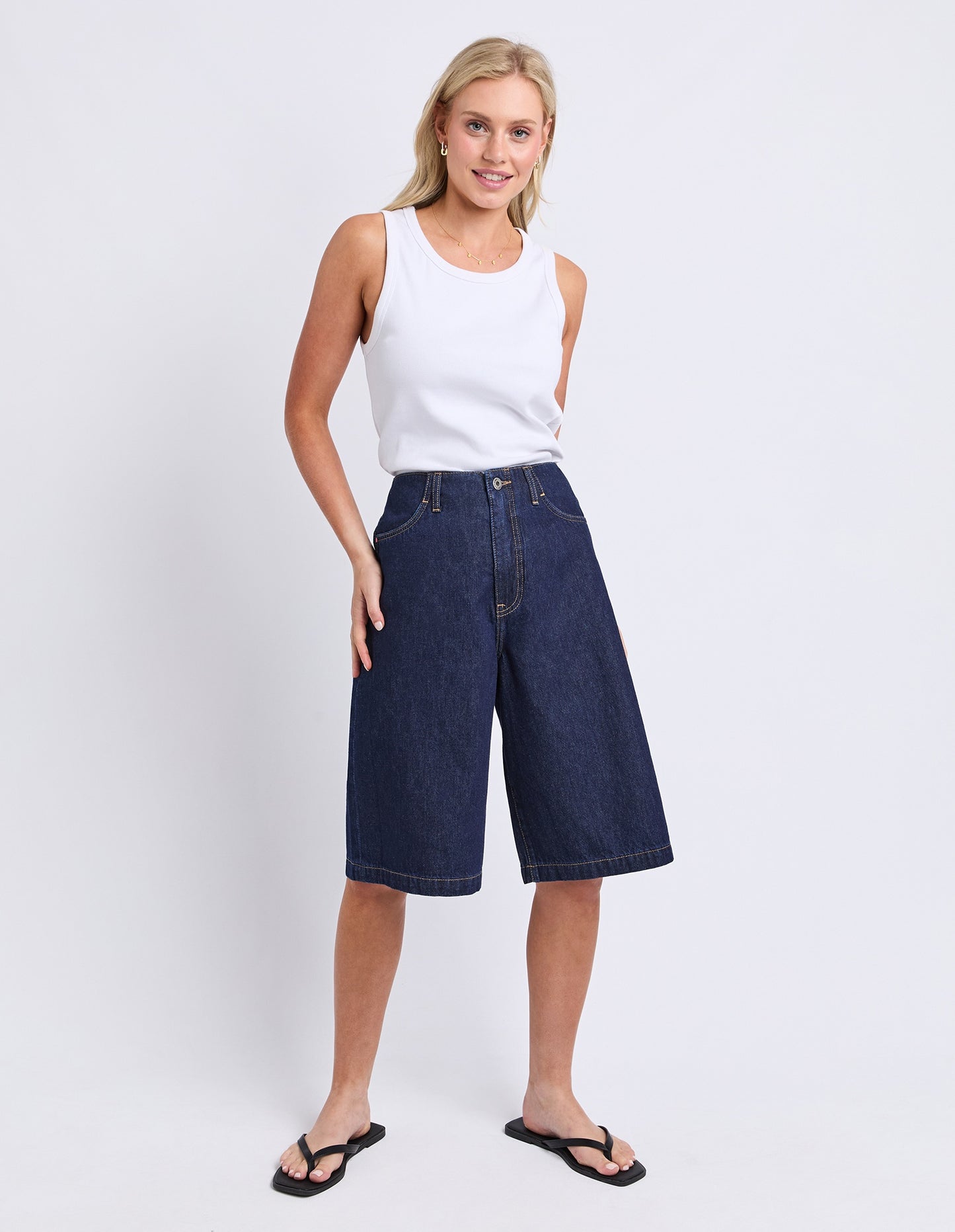 Elm Faith Denim Short - Dark Blue wash