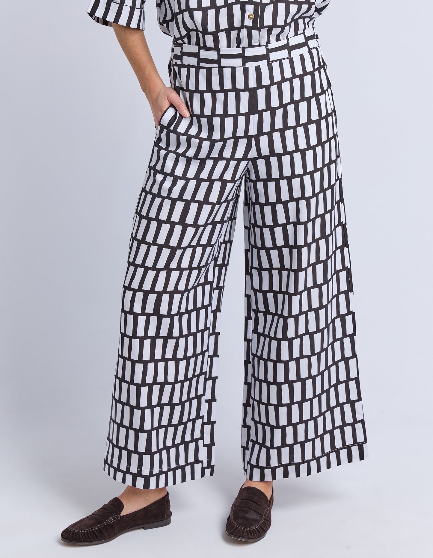 Elm Kivi Pant - Midnight Abstract Print