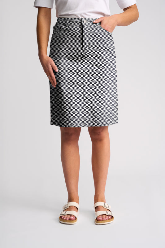 Vassalli Poppy Printed Lightweight Skirt with Centre Back Vent - Dixie