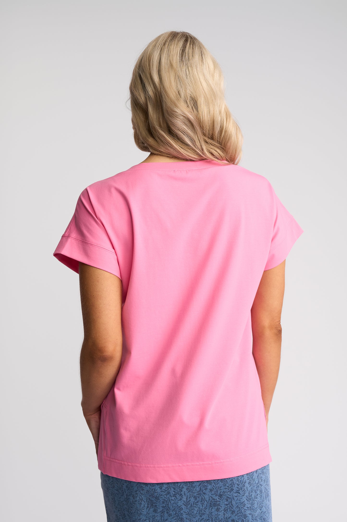 Vassalli Thea Drop Sleeve Top with Stepped Hem - Sweet Pink