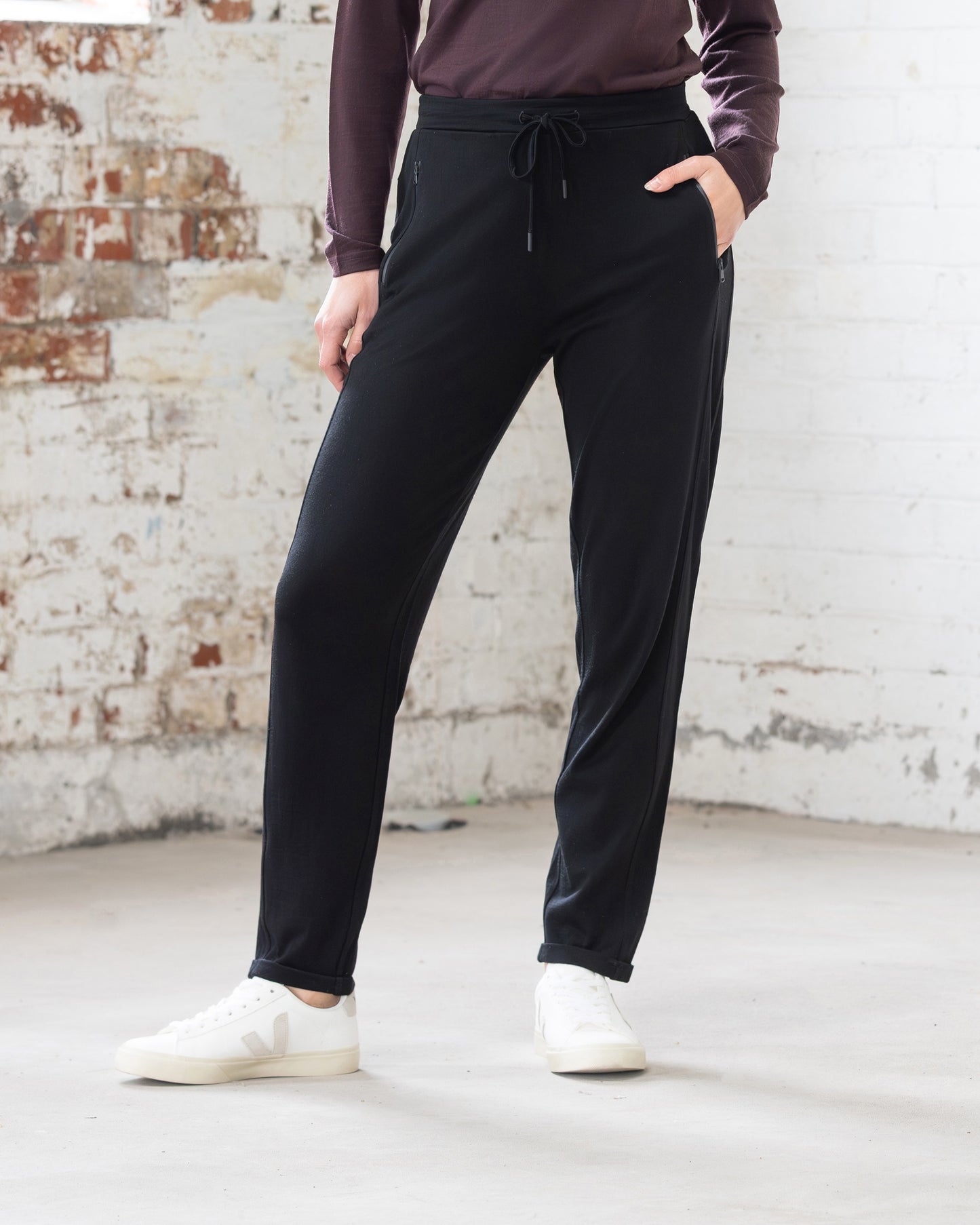 Vassalli Walker Merino Pant - Black