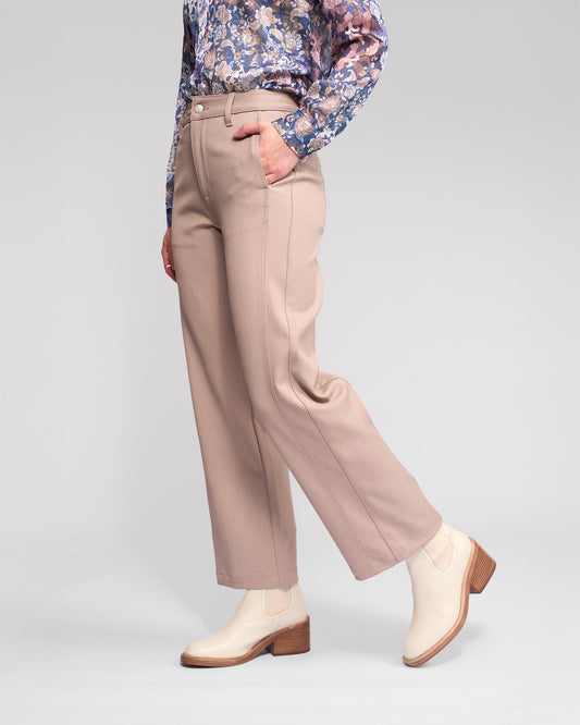 Vassalli Neve straight Leg Ankle Grazer Pant - Oyster
