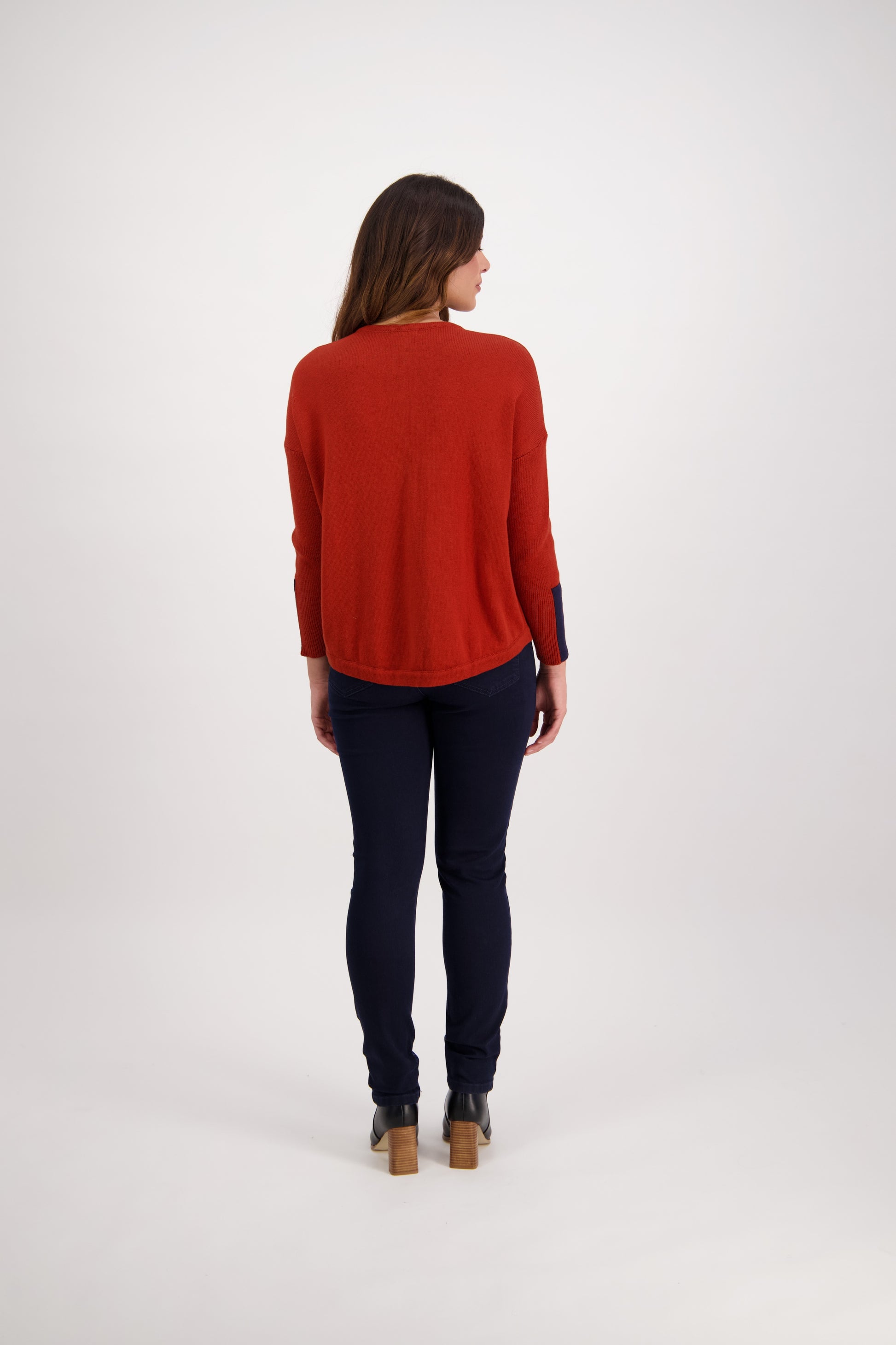 Vassalli V-Neck Jumper 1051