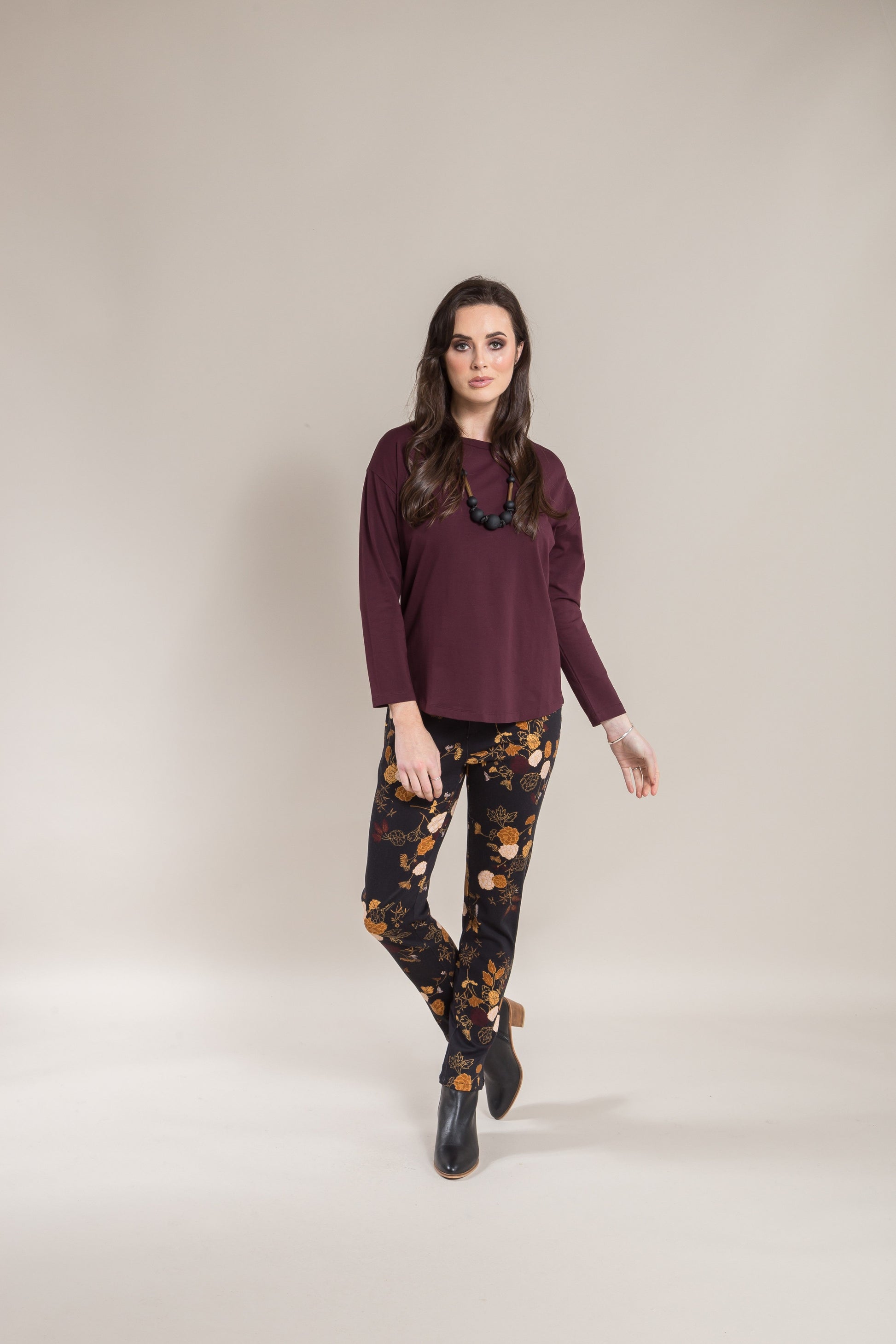 Vassalli Long sleeve Round Neck Top 4347