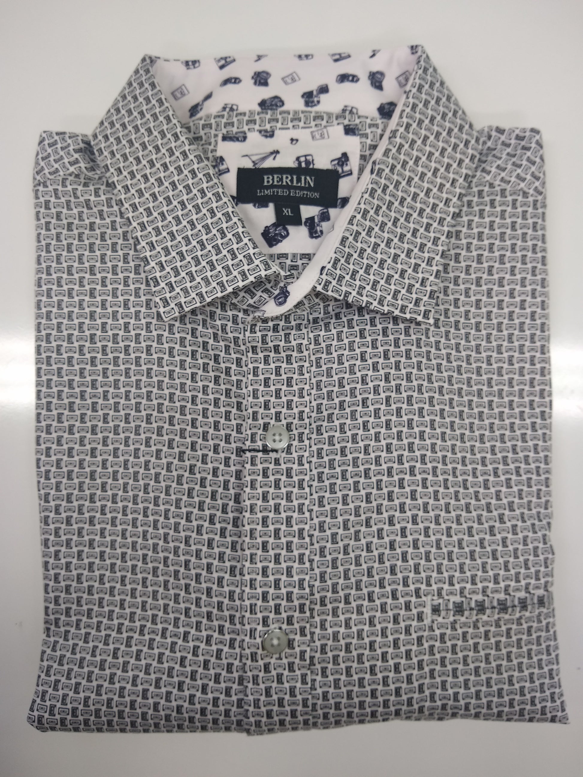 Berlin Men's S/S Shirt CaShort Sleeveette Print