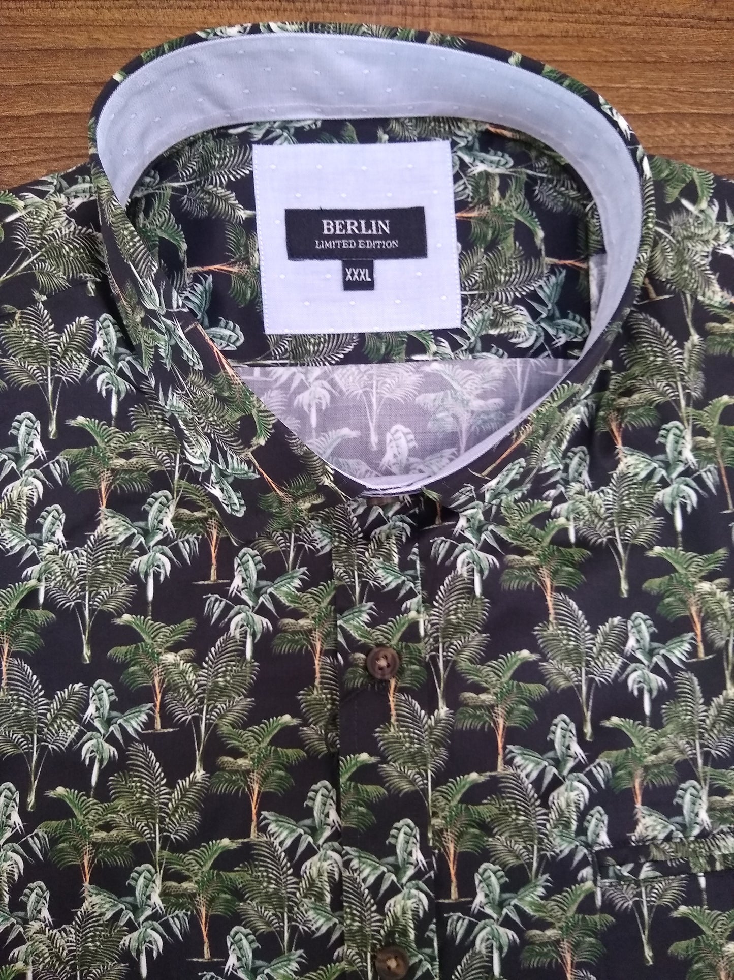Berlin Palm Tree Satin Print Short Sleeve Shirt