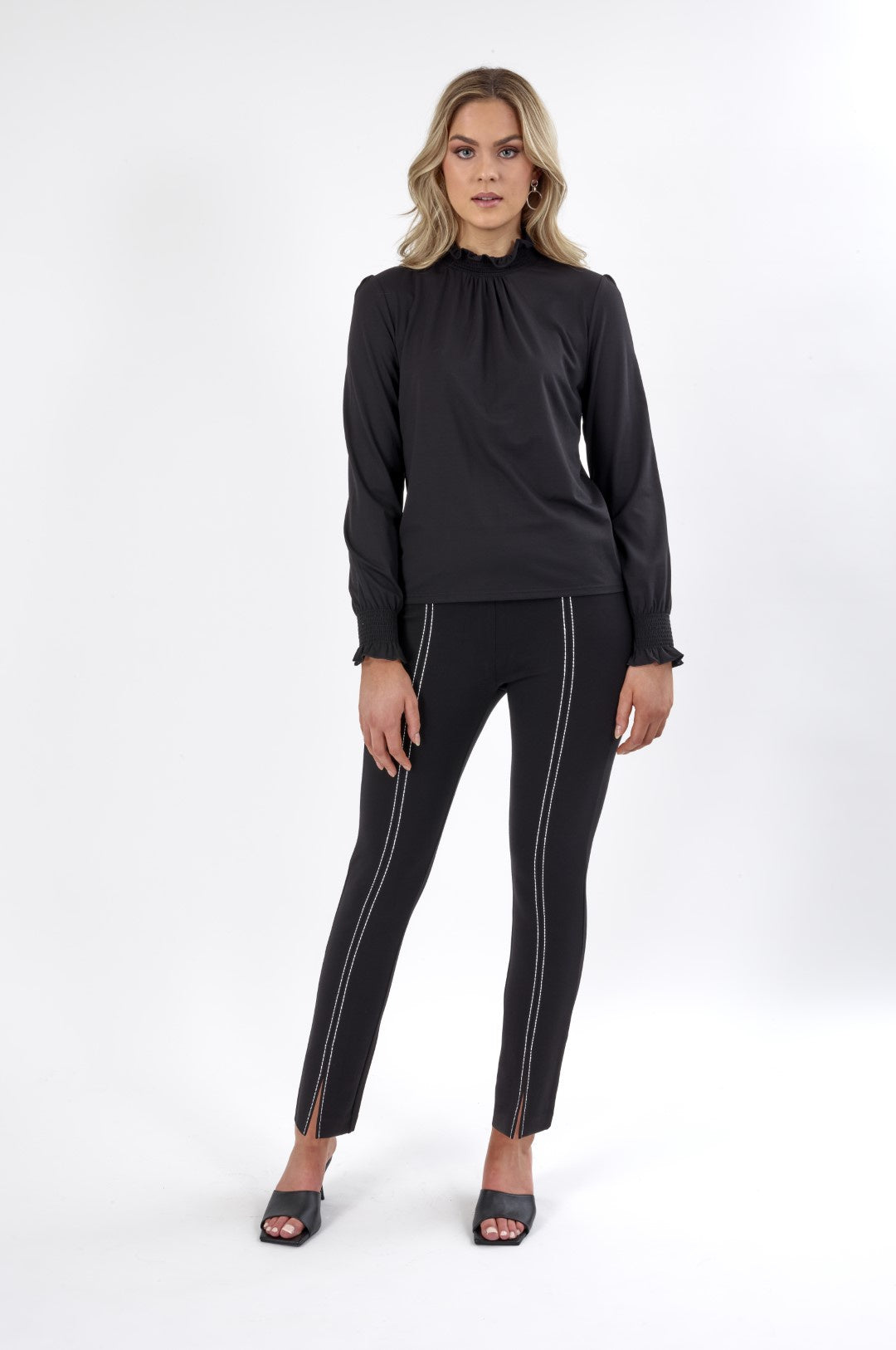 Knewe Miso Long Sleeve Top - Black