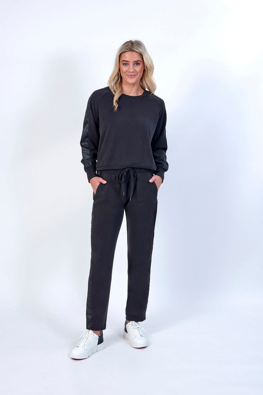 Knewe Rebel Black Jumper