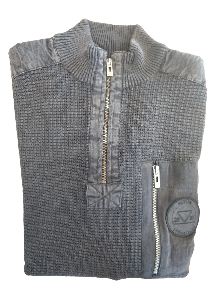 Berlin 1/4 Zip Waffle K463 Black